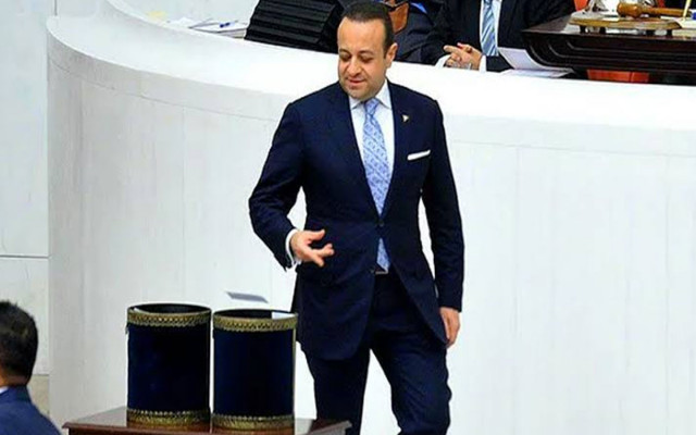 AKP'li vekilden Egemen Bağış'a Bakara'lı tepki