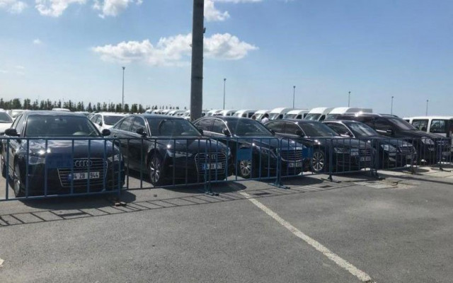 İBB koridorlarında kiralık araç gerginliği