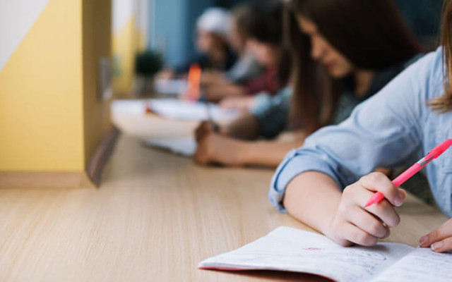 İktidar medyasından geç gelen itiraf: Eğitim sistemi sınıfta kaldı!