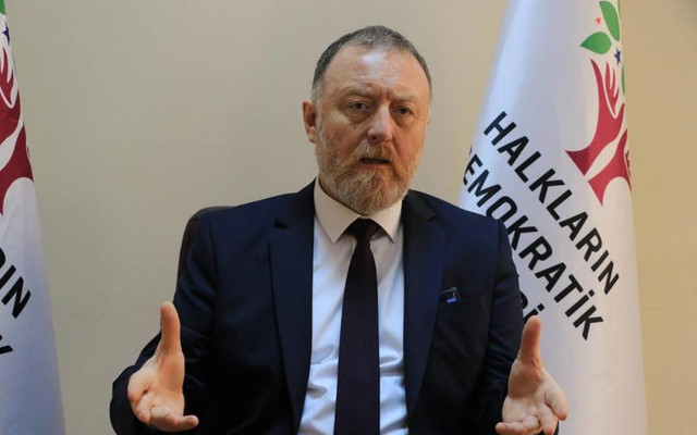 HDP: Ülke bir an önce erken seçime gitmeli
