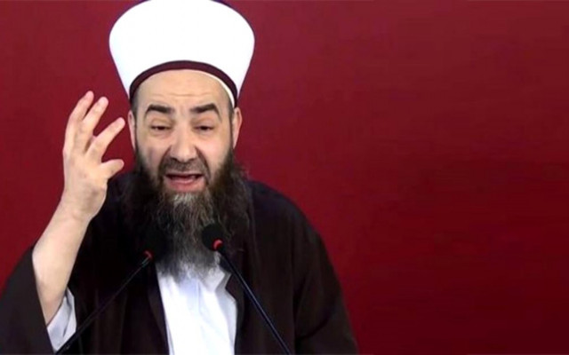 Cübbeli'den dikkat çeken Pelikan açıklaması