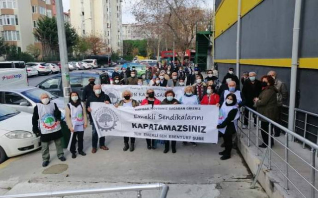 Emekliler eylem yaptı