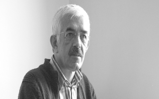Tacizle suçlanan yazarın ödülü iptal edildi