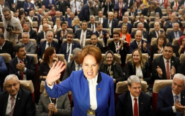 ABD'li yazar:Erdoğan'ın rakibi iki kadın..