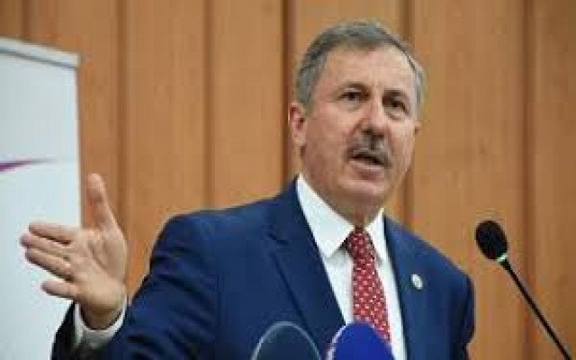 Özdağ: Din ve milliyetçilik siyaset vampirlerinin aracı oldu