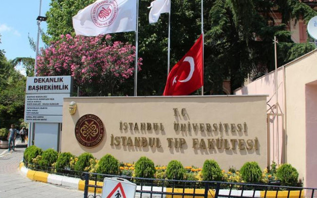 Çapa Tıp Fakültesi'nde rüşvet operasyonu