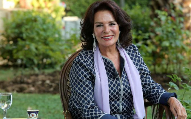 Saray'ın sanatçısı Hülya Koçyiğit: Kadınların ülkemizde ulaştığı nokta çok ileri!