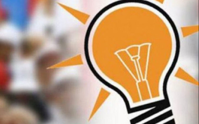 Ayak oyunları yapılıyor dedi, AKP'den istifa etti!