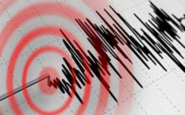 Rusya'daki deprem alarma geçirdi