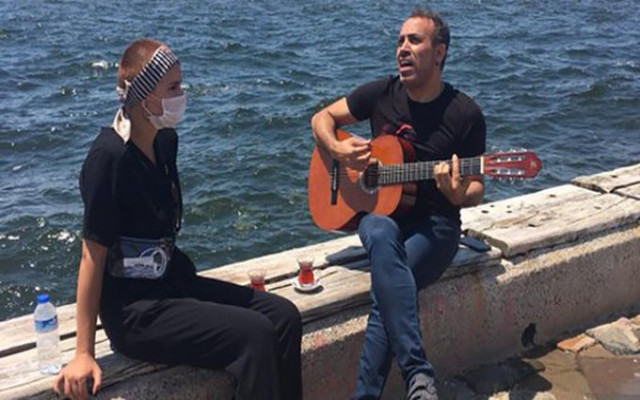 Haluk Levent'i kanser hastasıyım diye kandırdı