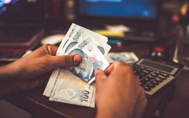 Çok tartışılan işten çıkarma yasası meclisten geçti