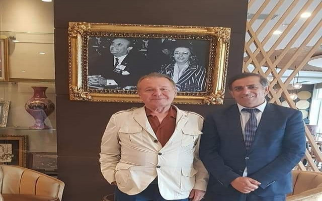 Demirel'in manevi oğlu Korona'ya yenildi