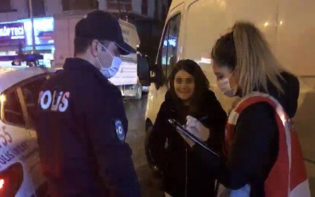Evde canı sıkıldı cezayı yedi