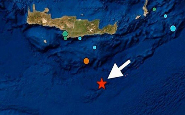 Akdeniz beşik gibi sallanıyor