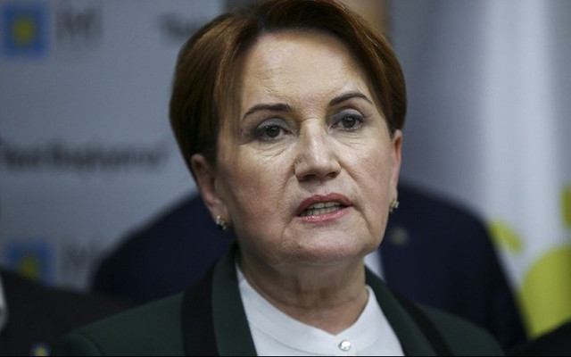 Akşener'den canlı yayında özür geldi