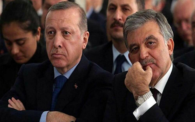 Gül'den Erdoğan'a Ayasofya tebriki...