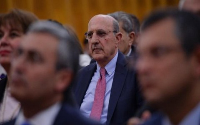 İlhan Kesici aday mı oluyor?