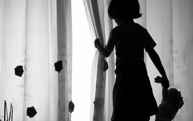 3,5 yaşındaki torununa tecavüz eden adamın serbest kalmasına isyan..