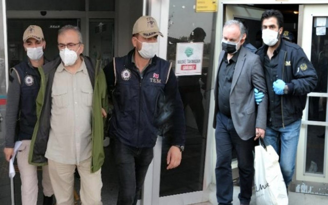 Zeyrek: Ne oldu da düğmeye altı yıl sonra basıldı?
