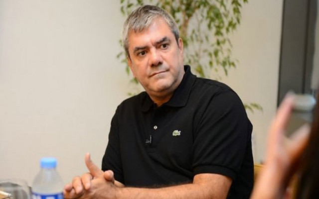 Yılmaz Özdil: Oyuncak gibi alıyorlar...