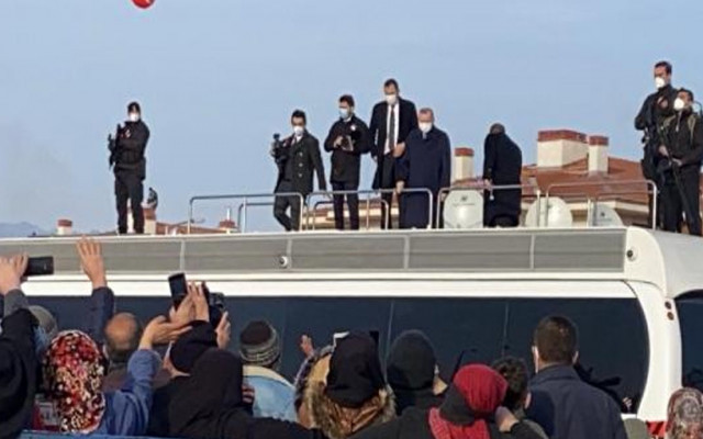 Cumhurbaşkanı'ndan Elazığ'da keyif çayı