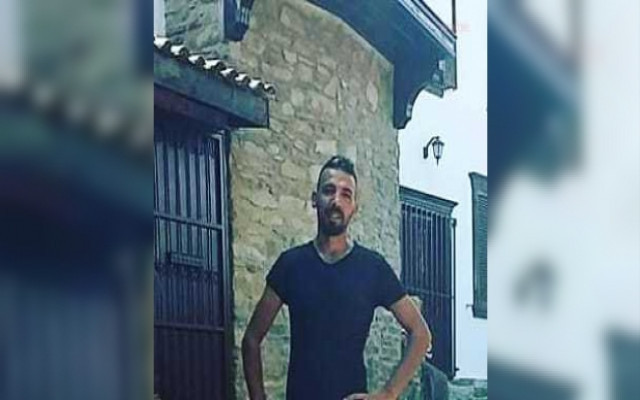 11 Aydır işşiz olan müzisyen canına kıydı