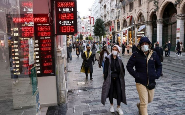Bloomberg ekonomistleri uyardı: Güven vermiyor