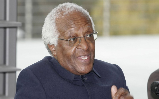 Irkçılıkla Mücadelenin Sembol ismi Desmond Tutu Hayatını Kaybetti