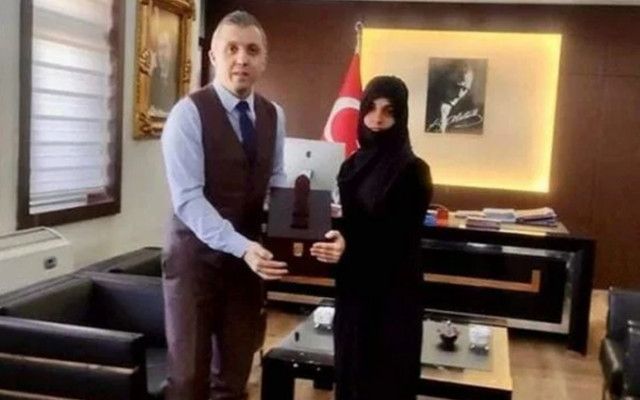 Kaymakam'dan Eşi Yatalak olan 5 Çocuklu Kadına Şok Hareket...