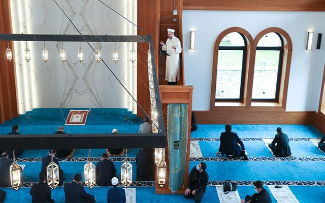 Diyanet de Vatandaşa IBAN Numarası Verdi