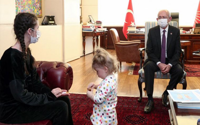 Kocasının kaynar suyla haşladığı kadın Kılıçdaroğlu ile görüştü