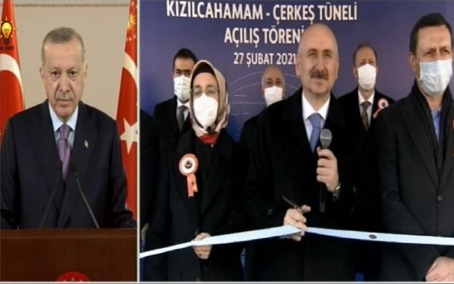 Erdoğan Bakan'ı Canlı Yayında Fırçaladı:Asfalt Olmamış