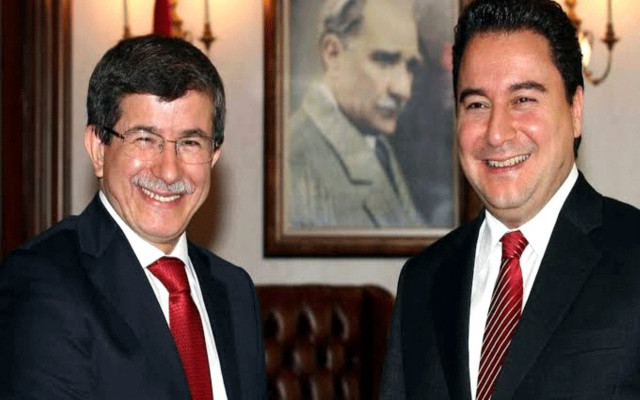 Ali Babacan: Türkiye'de hiçbir konuda dikiş tutmuyor