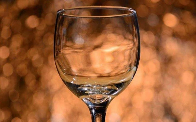 Alkol Yasağı Nedeniyle İptaller Başladı