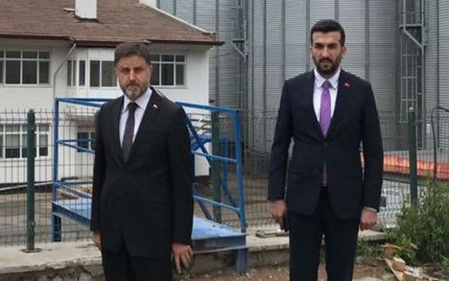 AKP’li eski vekil 11, eski danışmanı ise 5 ayrı yerden maaş alıyor