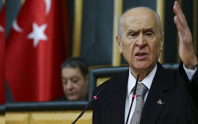 Bahçeli: Gelin üniversite sınavını kaldıralım!