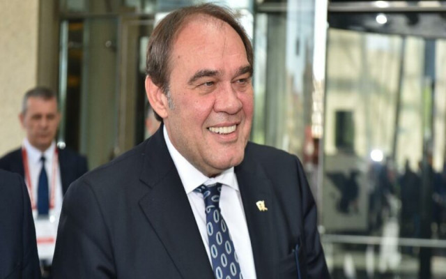 Demirören Gemiyi Terkediyor İddiası