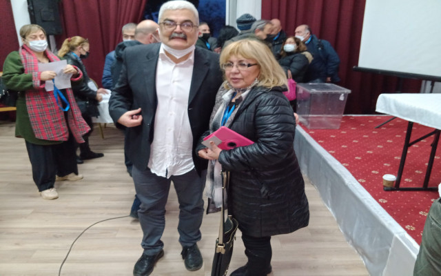 İskender Özturanlı Adalar Kent Konseyi Başkanlığına Seçildi