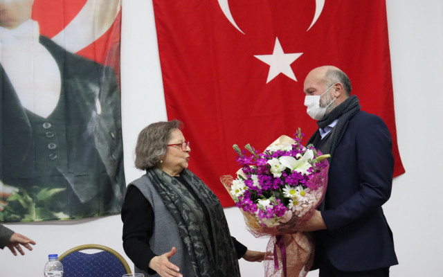Uğur Mumcu da İmzaya Gelecek mi?