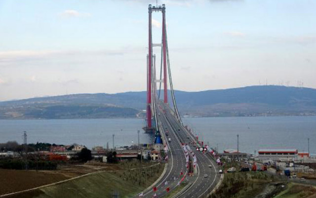 Yap-işlet-Devret' projeleri, TL'ye çevrilmeye çalışılıyor