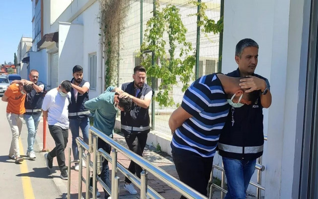 Kadın kılığına girip kızının sevgilisine randevu veren baba öldürüldü