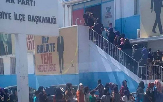 Erdoğan'ın mitingine katılana 250 TL'lik market çeki!